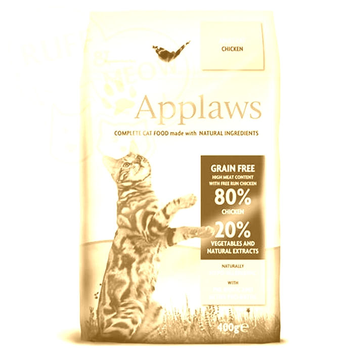 What are the ingredients in Applaws kibble?